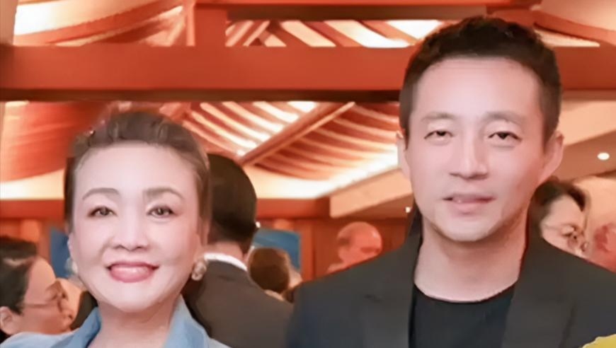 女子被亲戚家整齐的被子惊到,2025正版资料大全完整版,前瞻性战略落实探讨_高级版V12.84